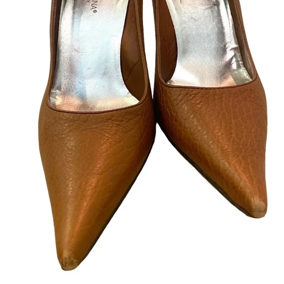 Dolce & Gabbana pointy toe brown tan pumps 39.5 US9.5 kitten heel 3” Y2K classic